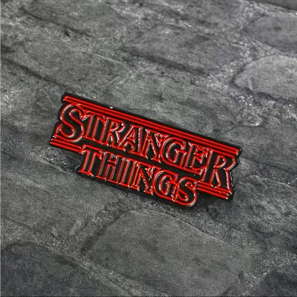Stranger Things Pin - Picture 2 of 5